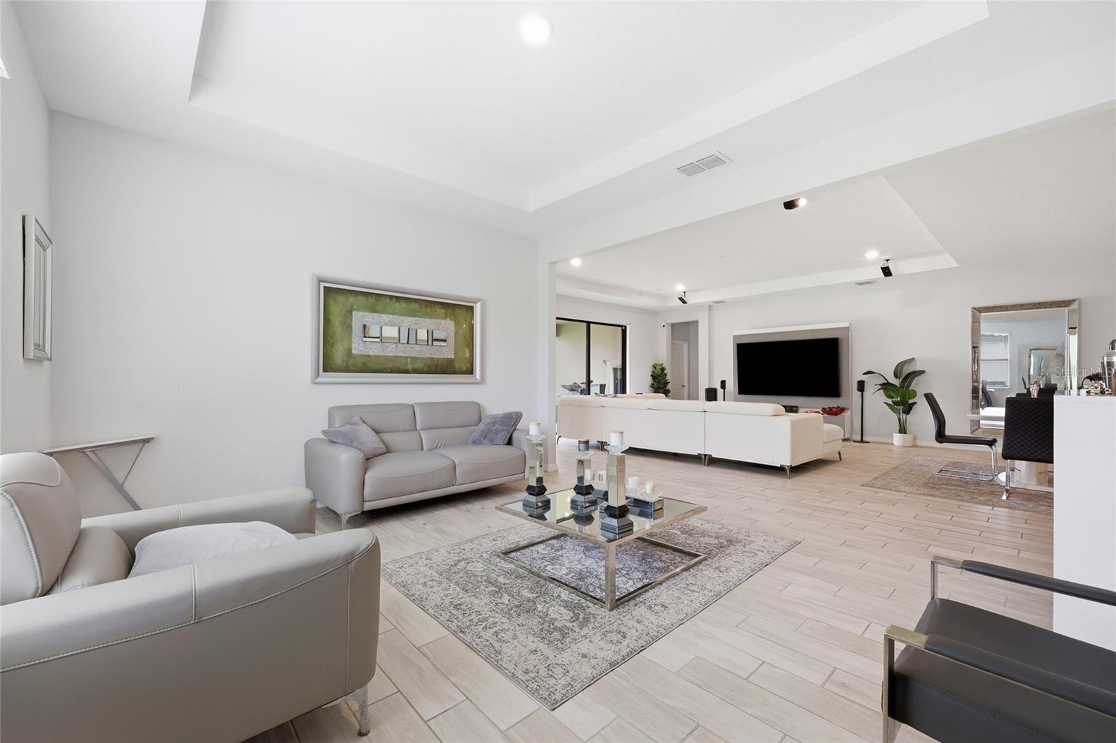 BELLALAGO PH 4K - Residential