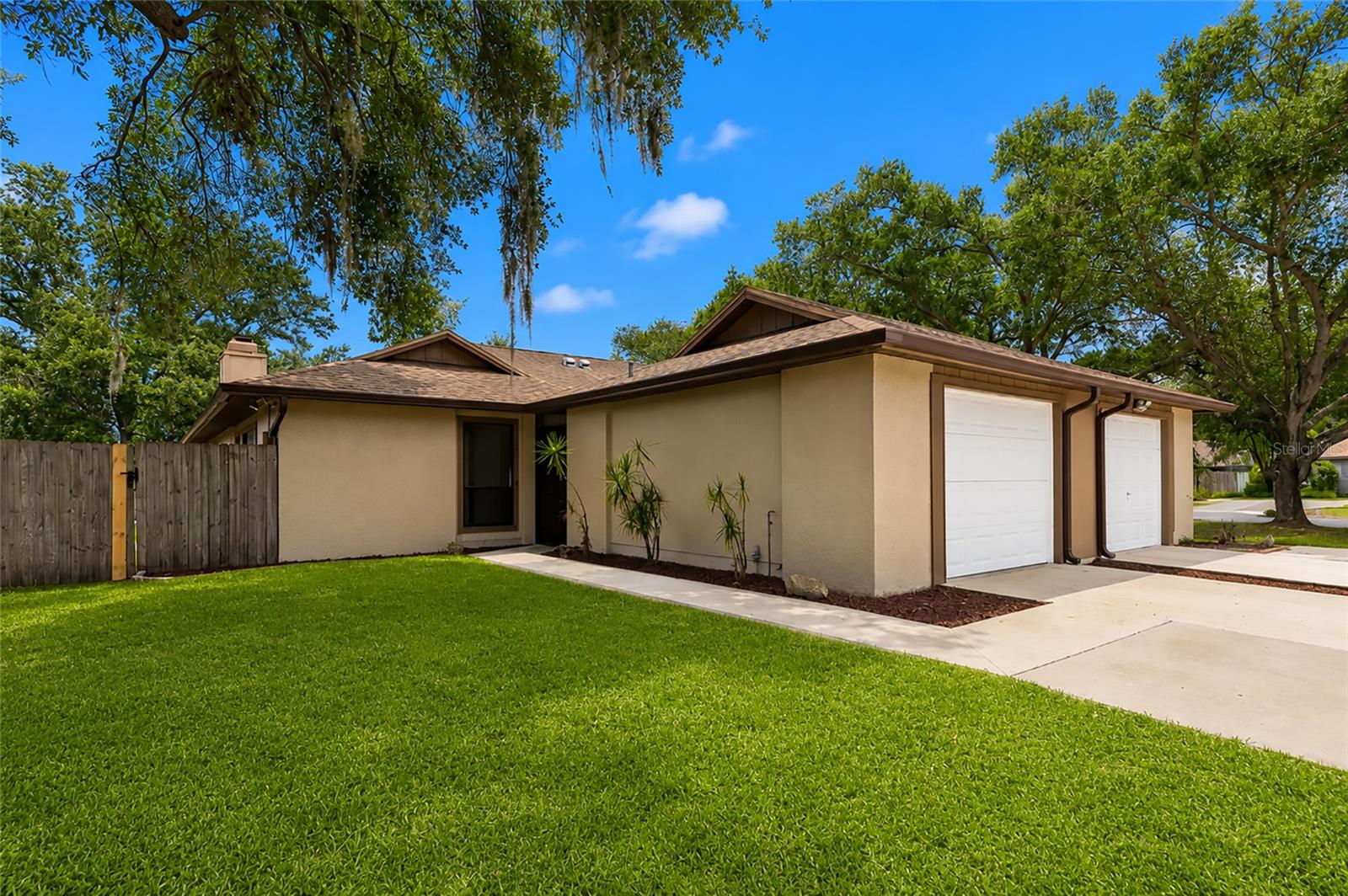 CEDAR HAMMOCK - Residential