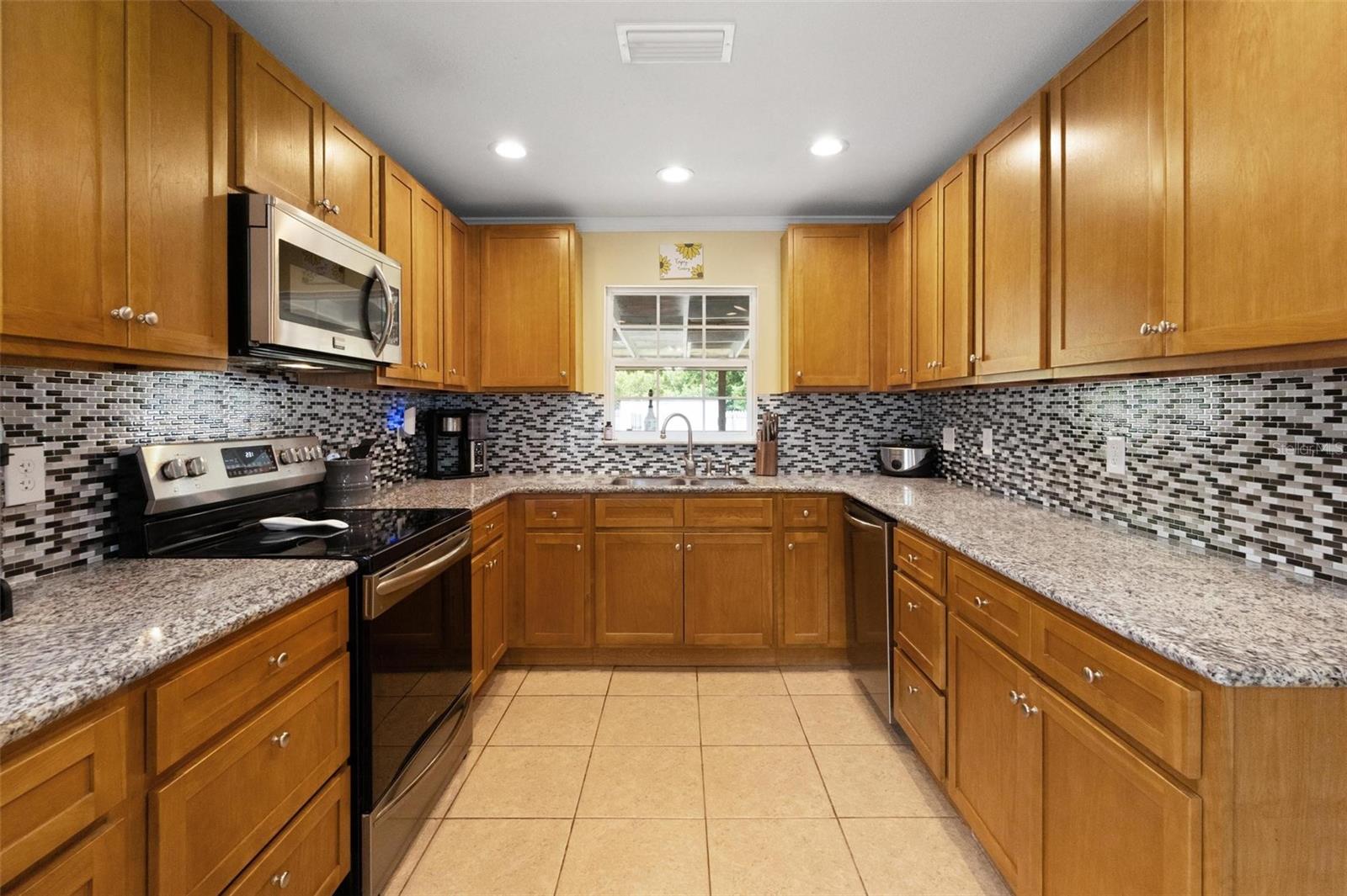 PASADENA ESTATES SEC E BLKS 75 77 78 & 118 TO 125 - Residential