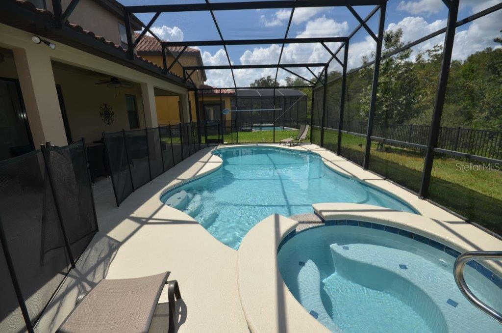 VERANDA PALMS PH 2A - Residential Lease