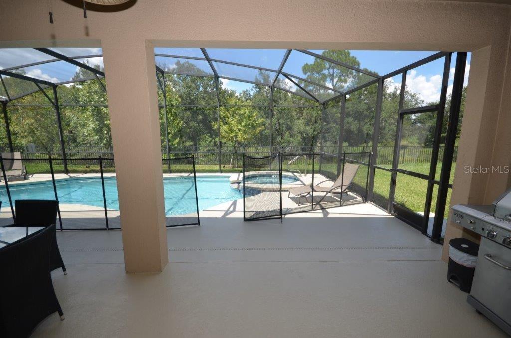 VERANDA PALMS PH 2A - Residential Lease