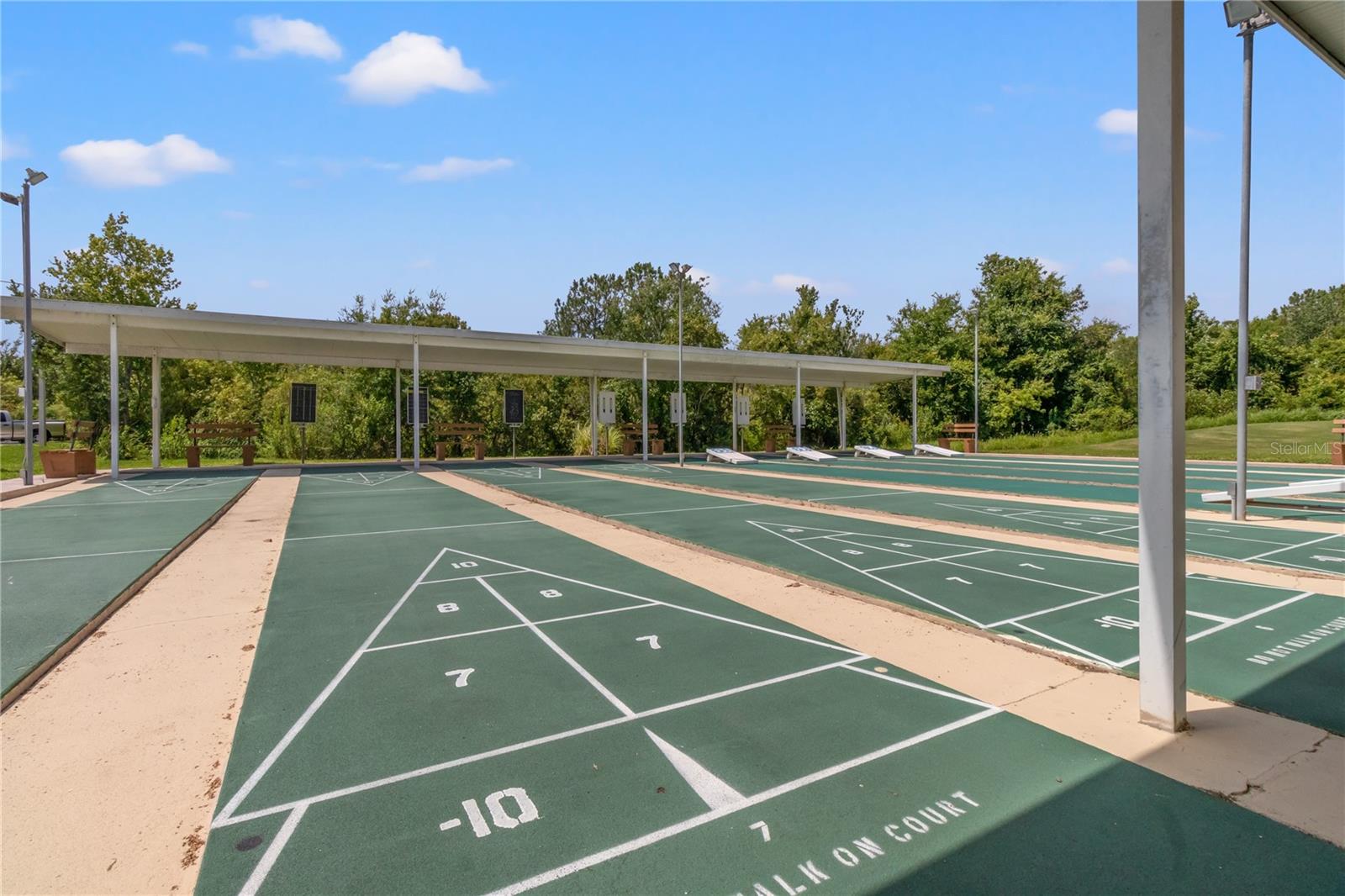 TAMPA BAY GOLF AND TENNIS CLUB - Residential