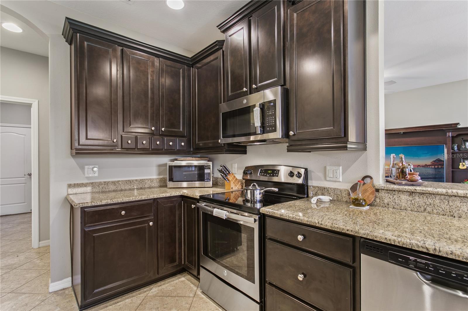 TAMPA BAY GOLF AND TENNIS CLUB - Residential