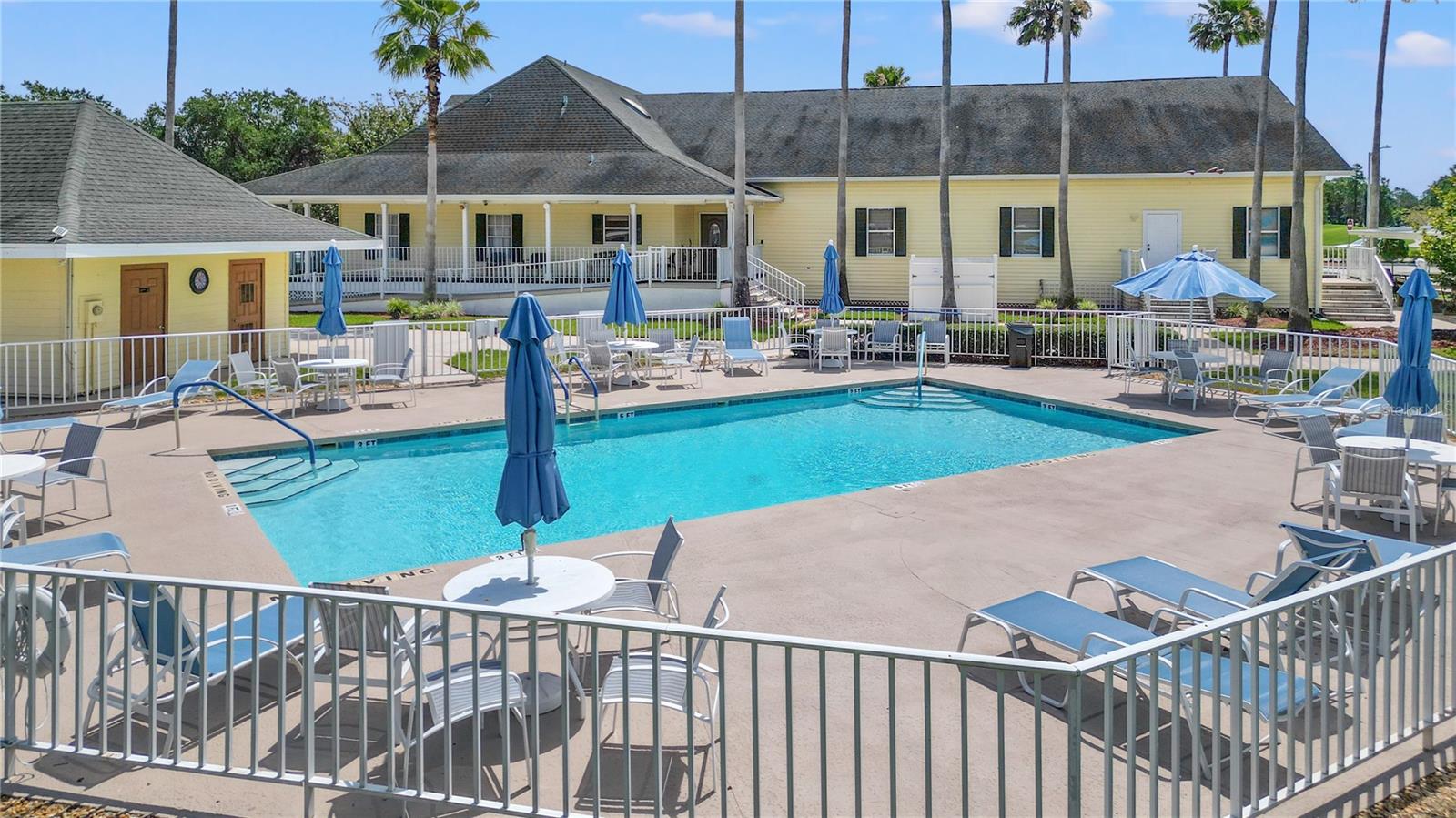TAMPA BAY GOLF AND TENNIS CLUB - Residential