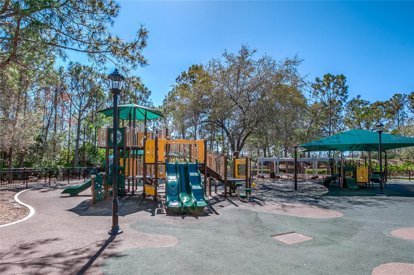 WESTCHASE SECTION 32 - Residential