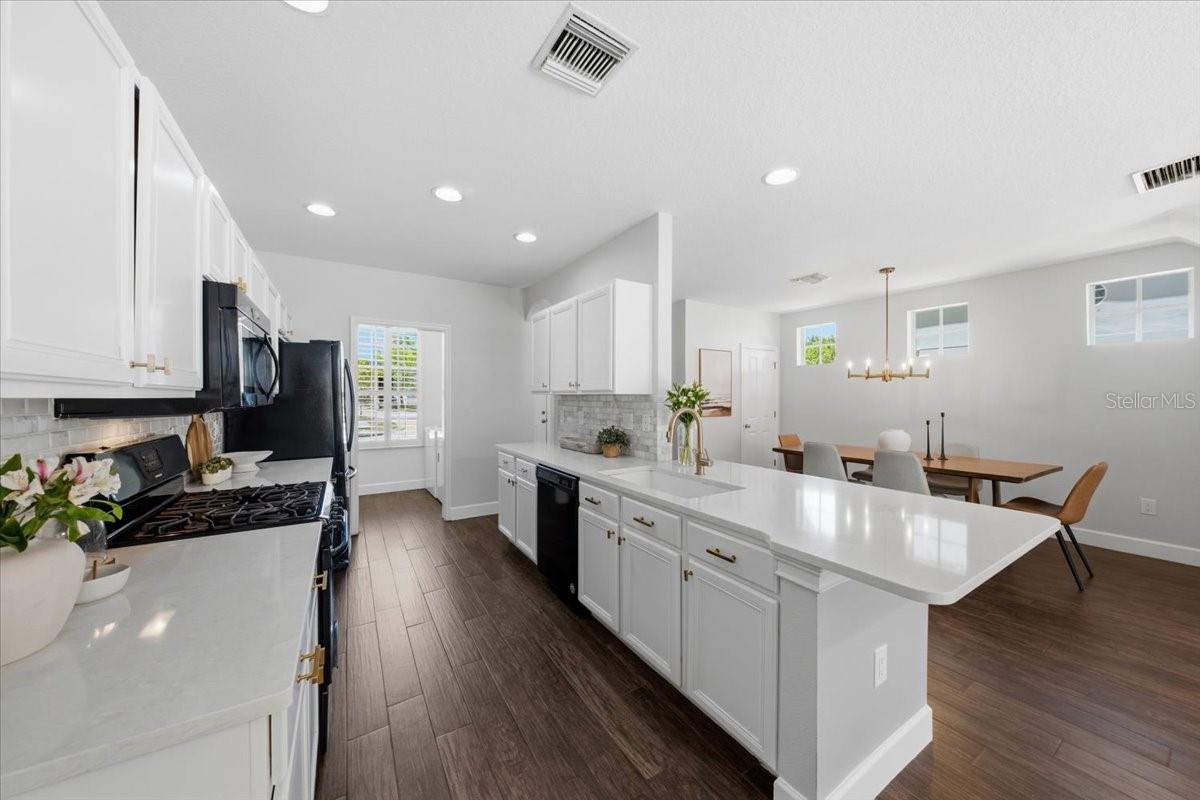 WESTCHASE SECTION 32 - Residential
