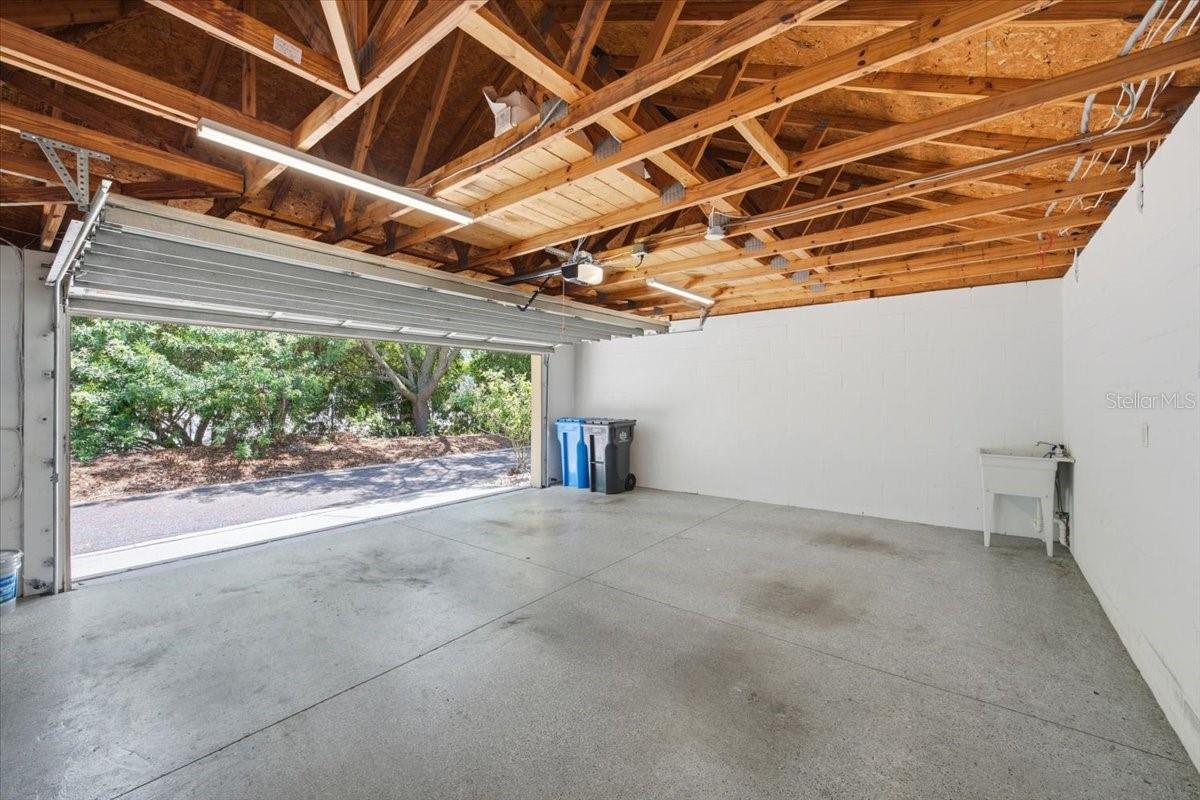 WESTCHASE SECTION 32 - Residential