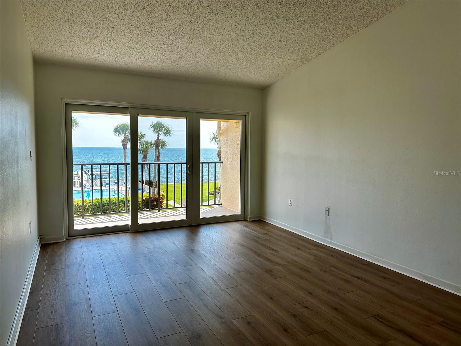 SEAPOINTE TERRACE CONDO - Residential