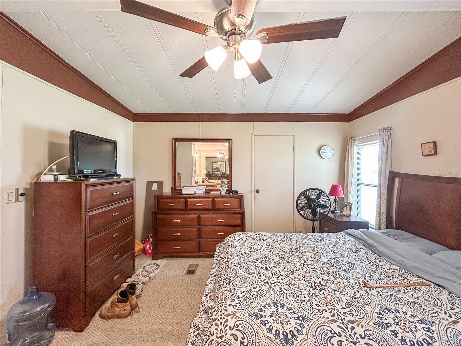 OAKS ROYAL - Residential