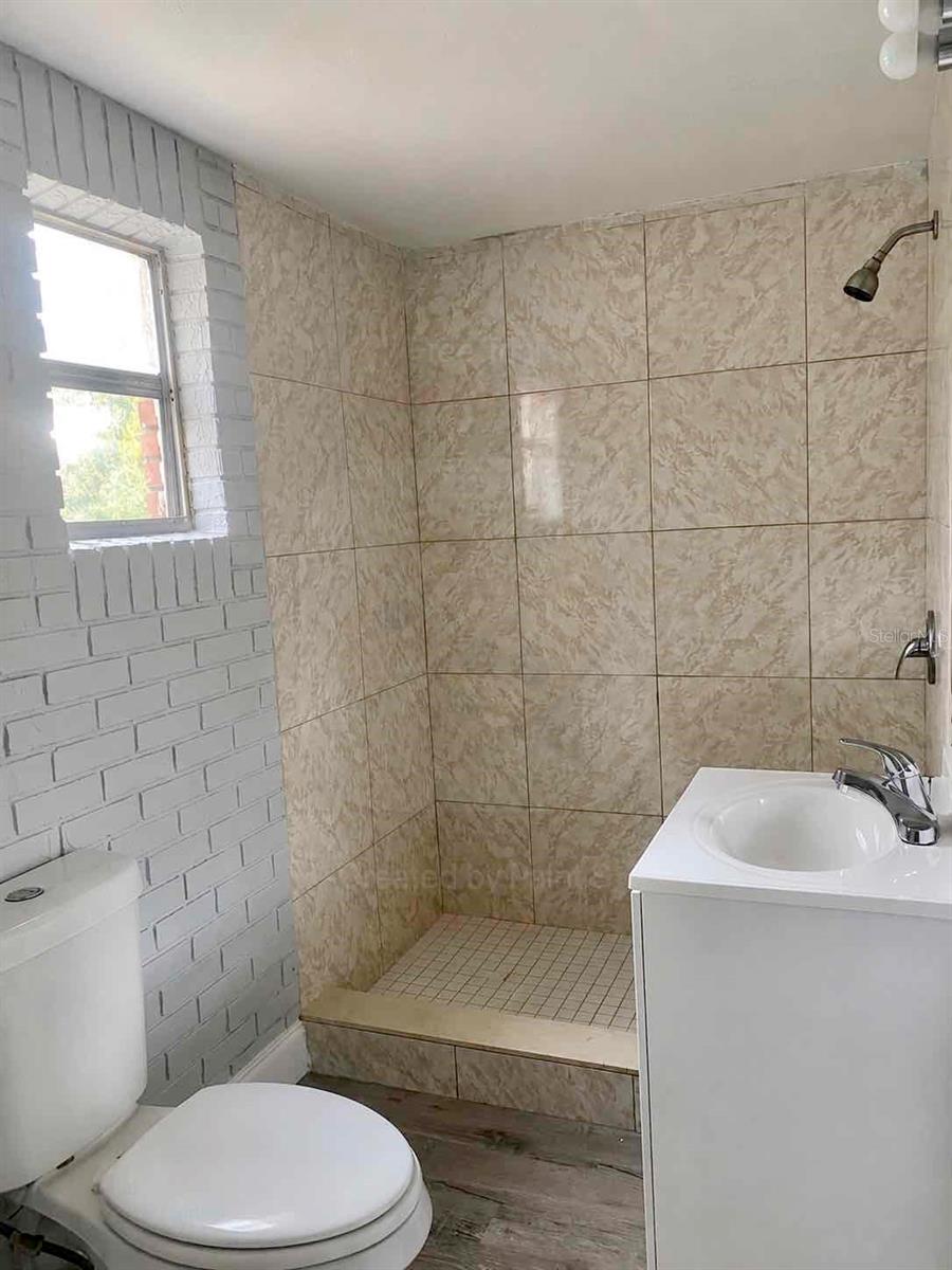 INWOOD - Residential Income