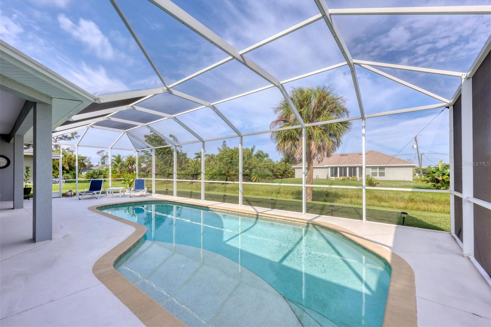 ROTONDA WEST LONG MEADOW - Residential