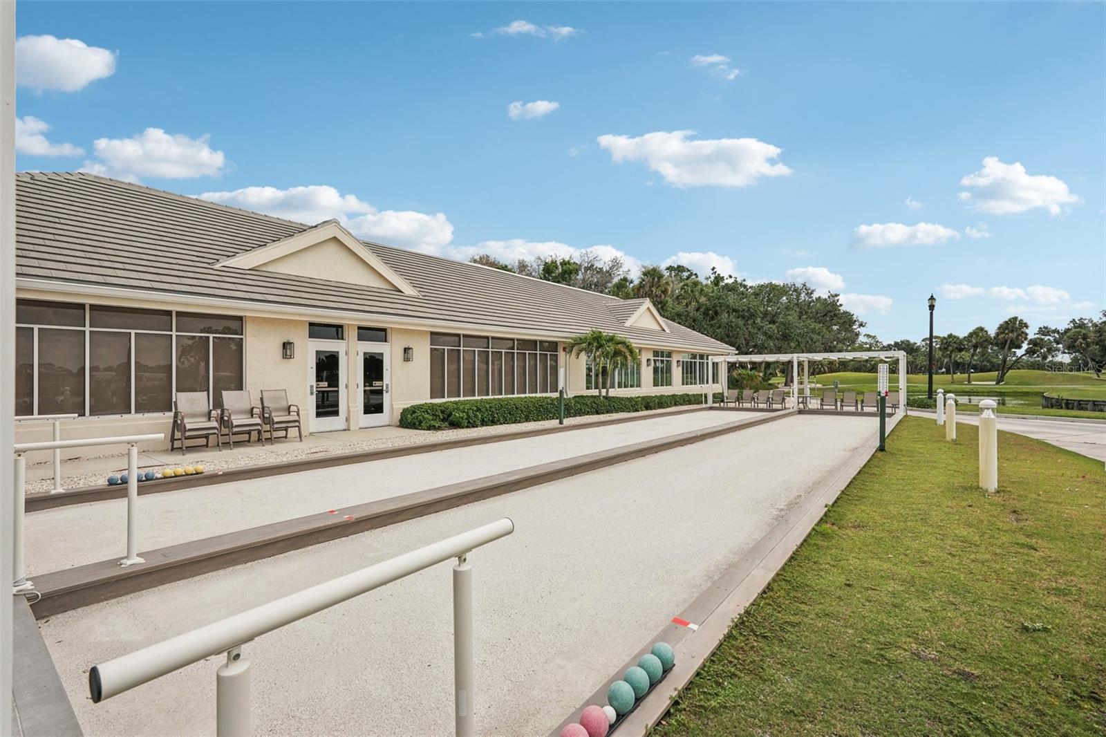VENICE GOLF & COUNTRY CLUB - Residential
