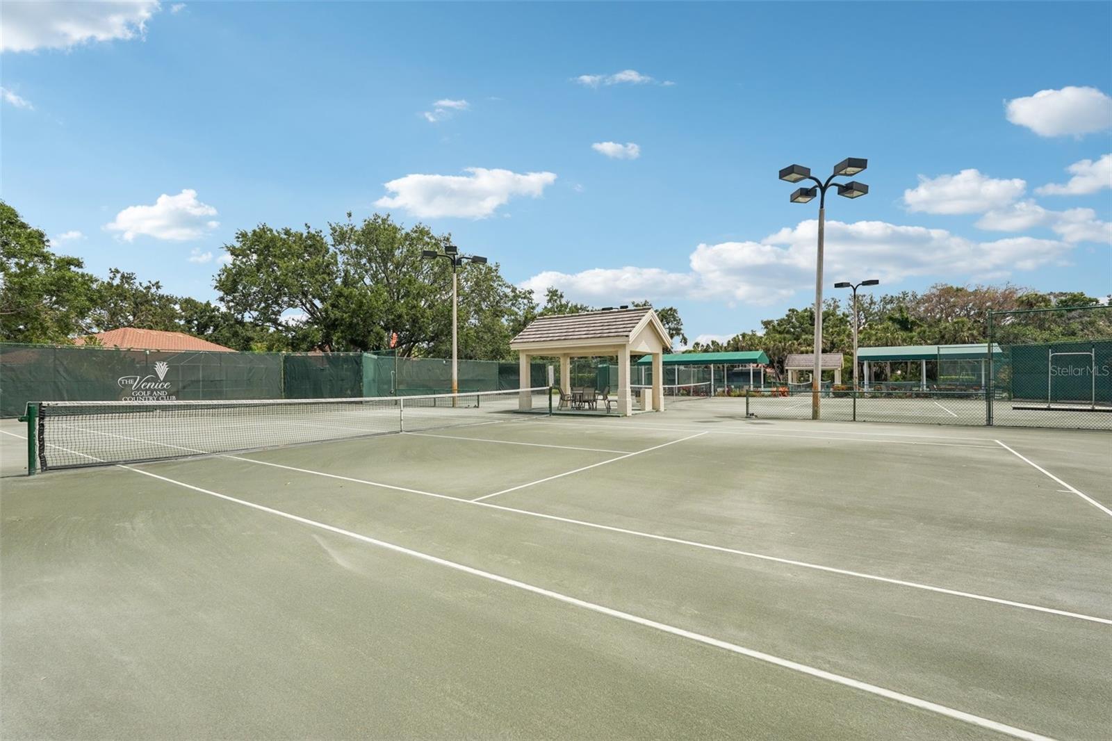 VENICE GOLF & COUNTRY CLUB - Residential