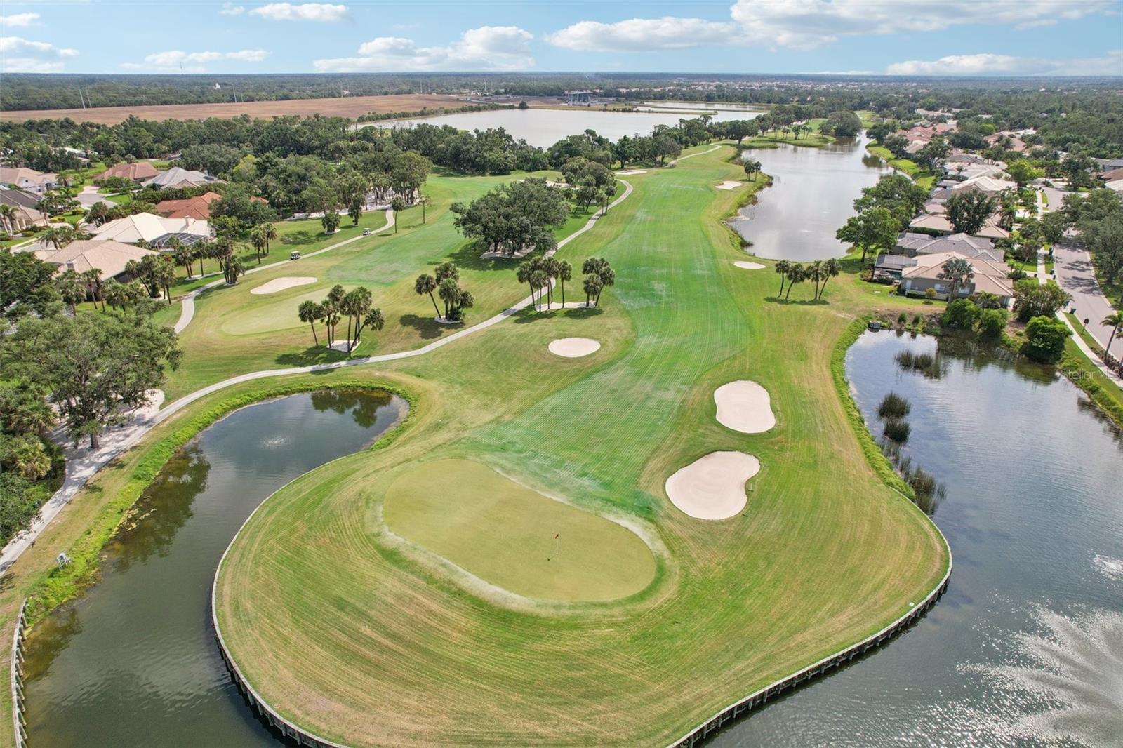 VENICE GOLF & COUNTRY CLUB - Residential