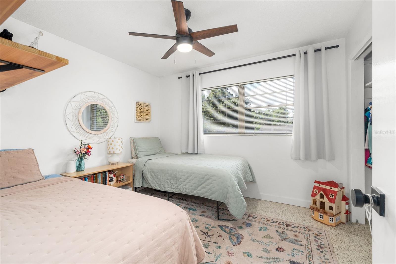 LEEWOOD - Residential