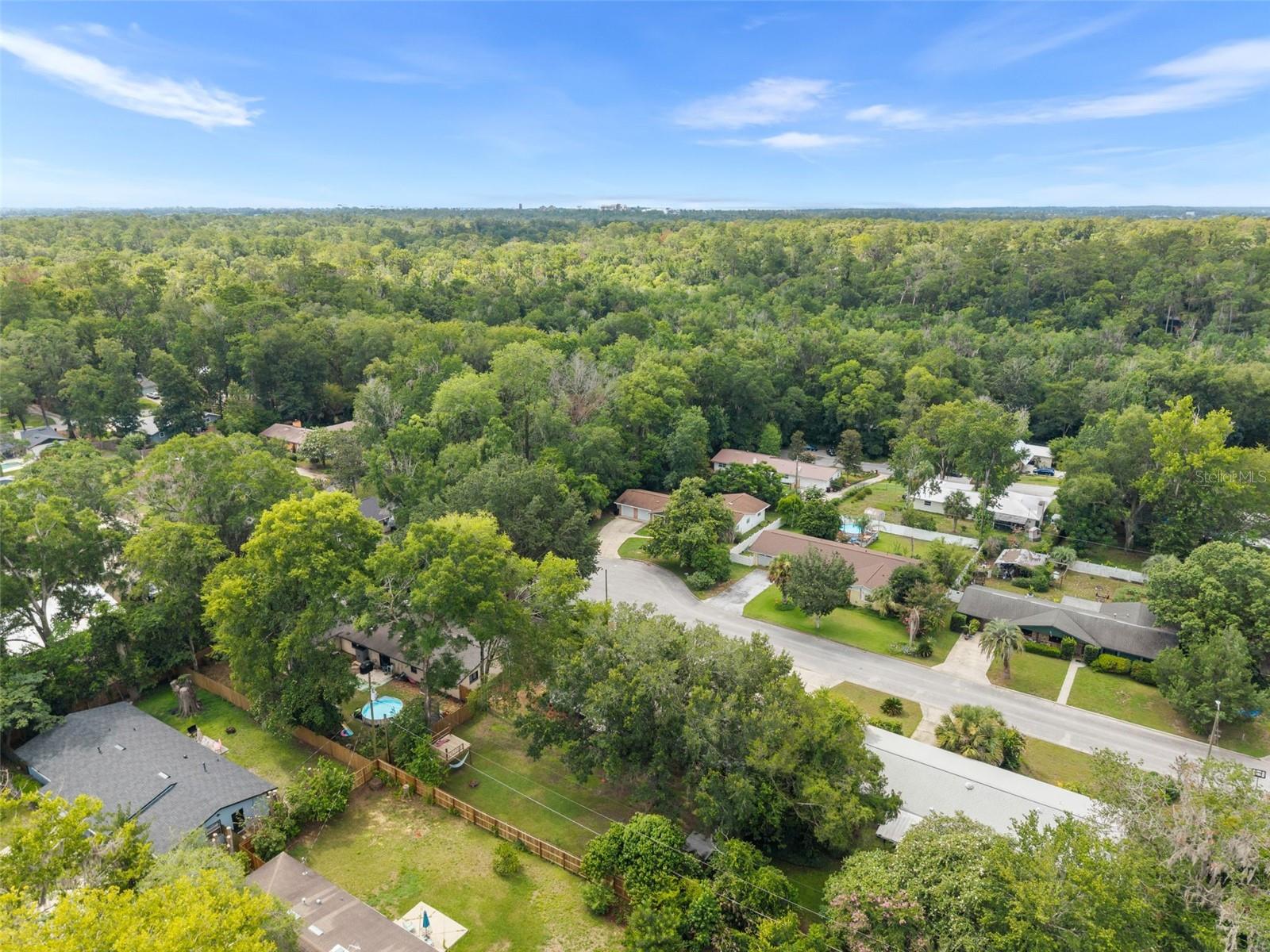 LEEWOOD - Residential
