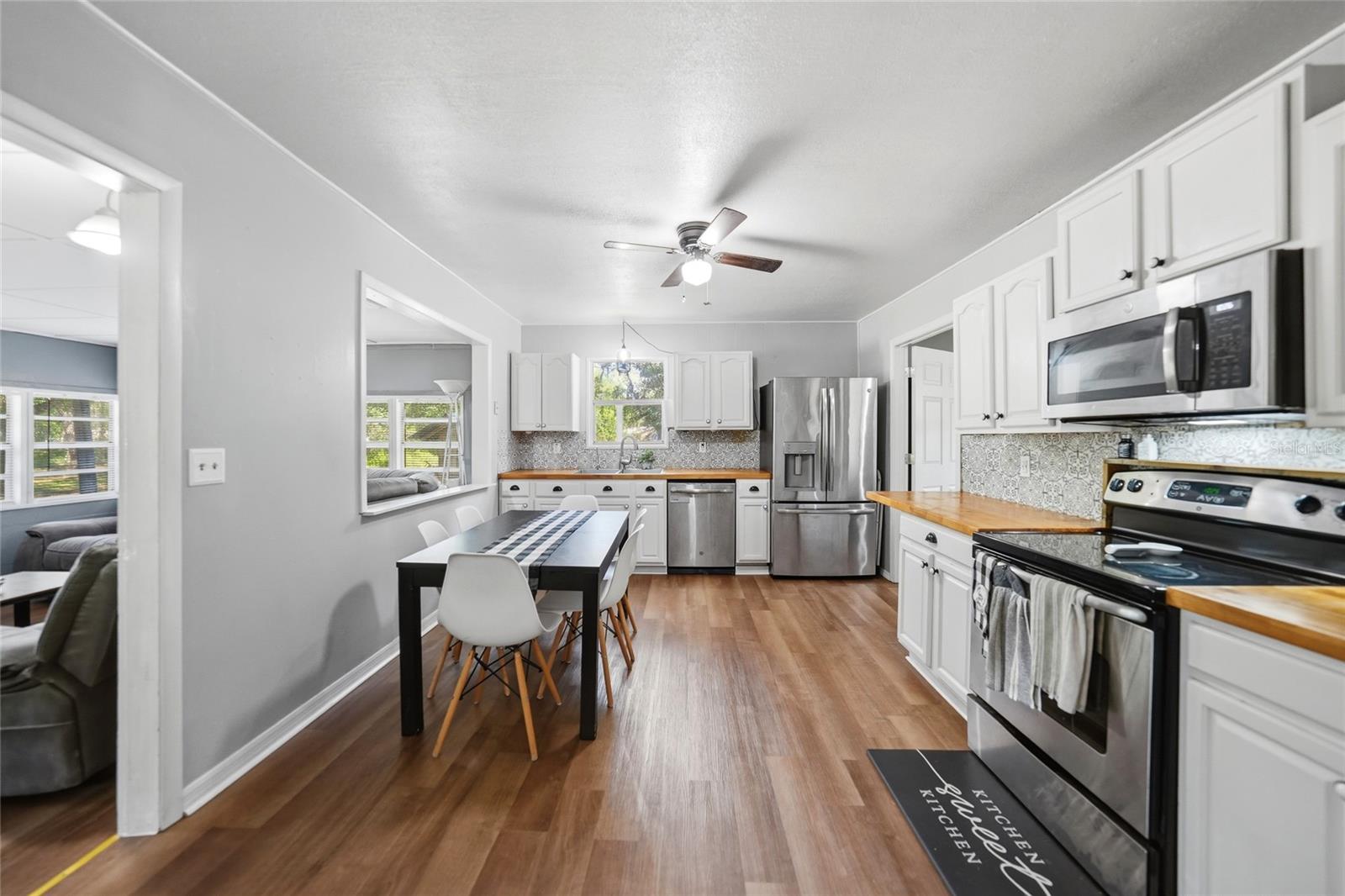 QUAIL HOLLOW ESTATES - Residential