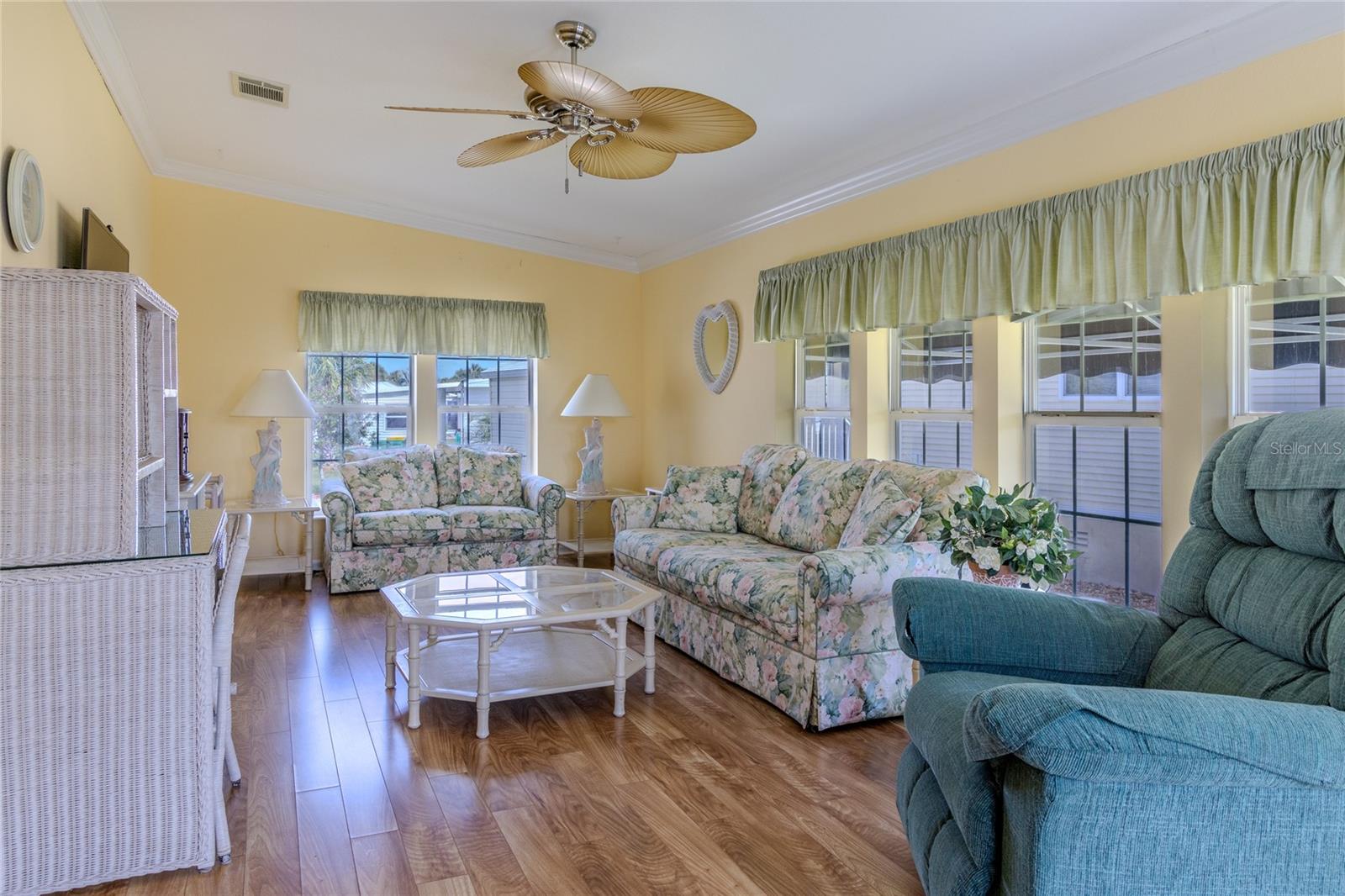 MAPLE LEAF ESTATES - Residential