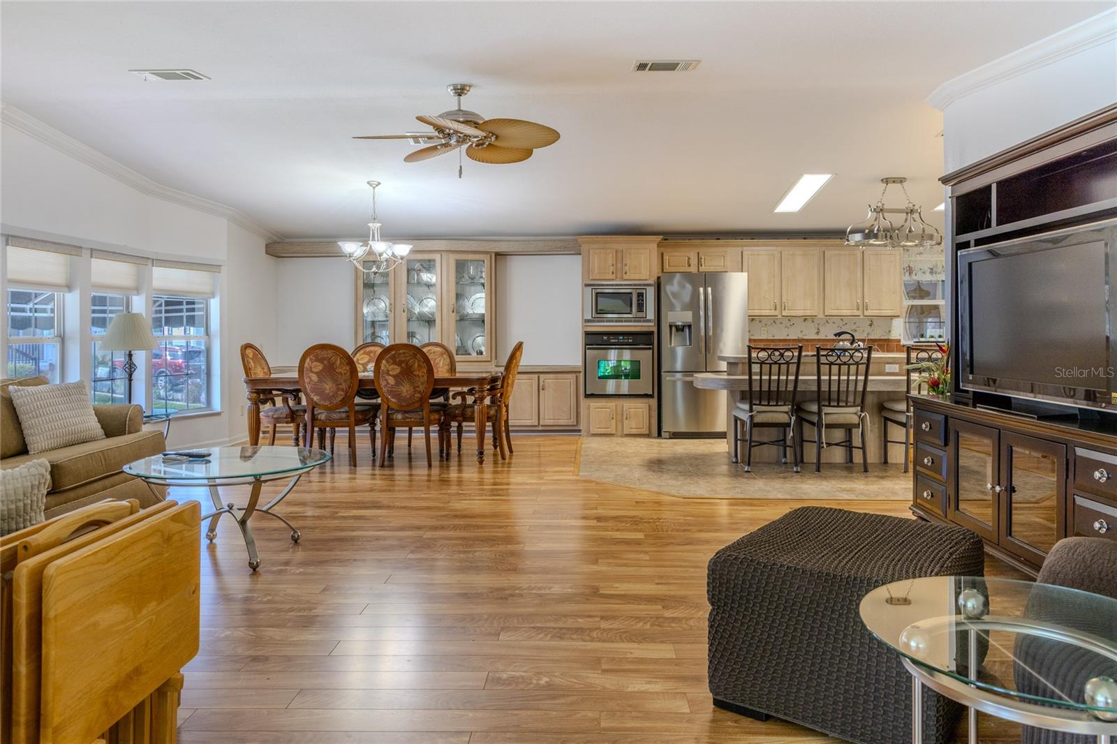 MAPLE LEAF ESTATES - Residential