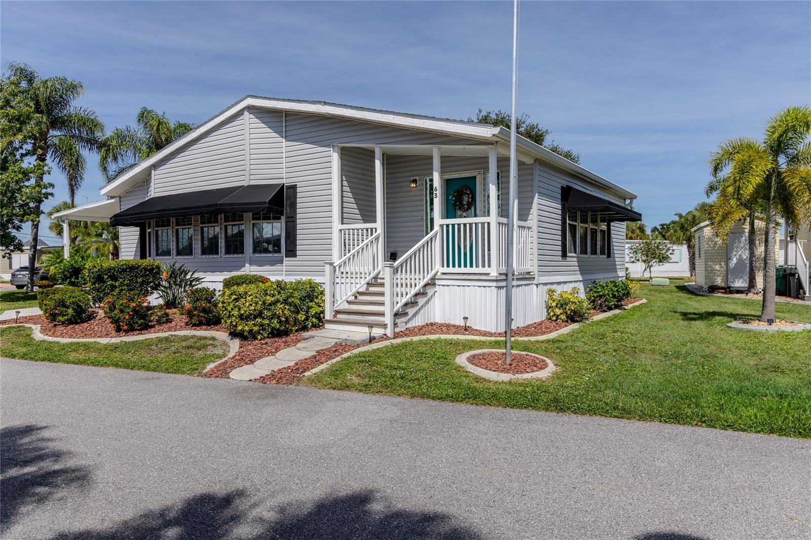 MAPLE LEAF ESTATES - Residential