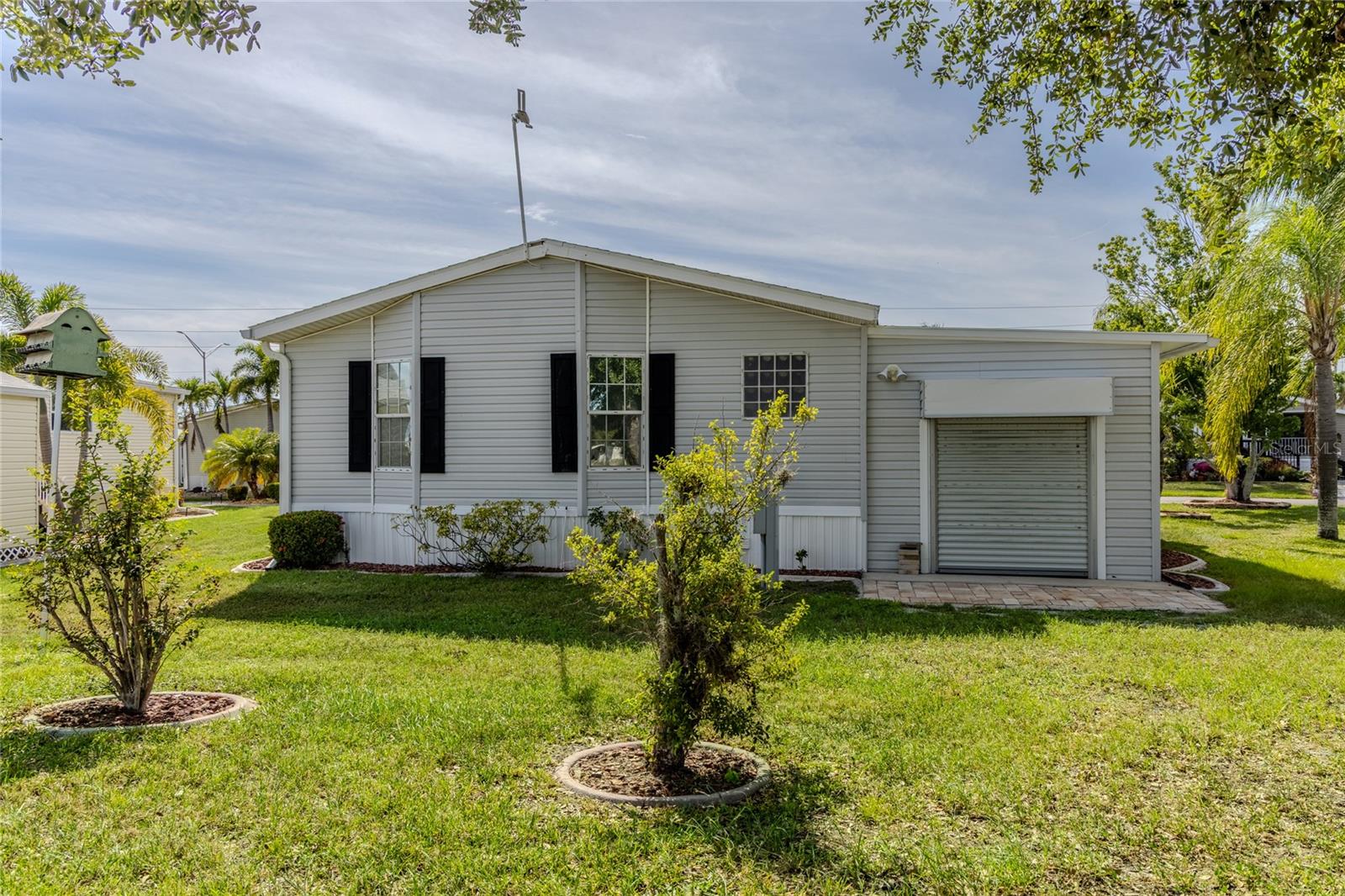 MAPLE LEAF ESTATES - Residential
