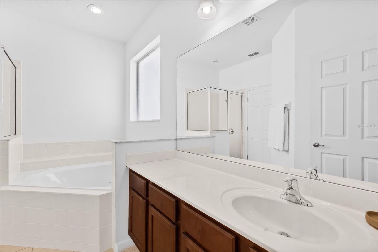 AVIANA PH 2A - Residential