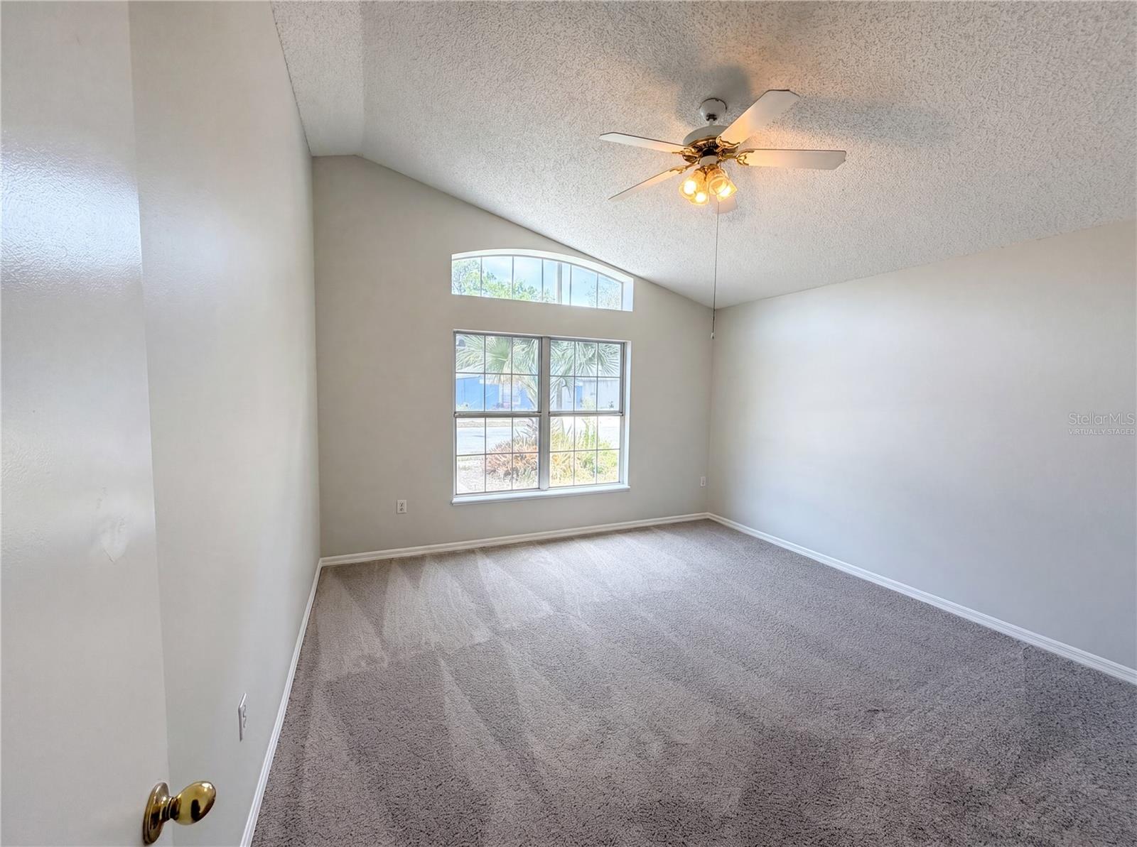 PAMALA OAKS - Residential