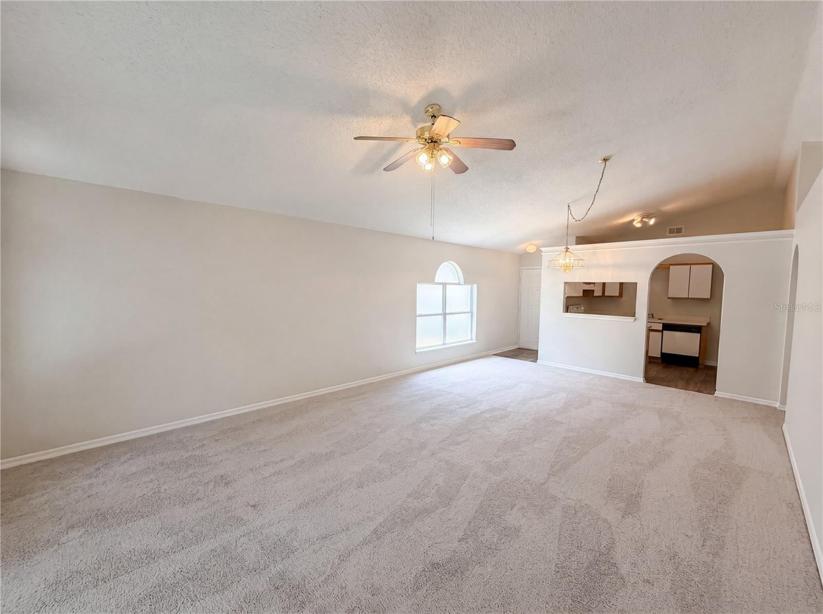 PAMALA OAKS - Residential
