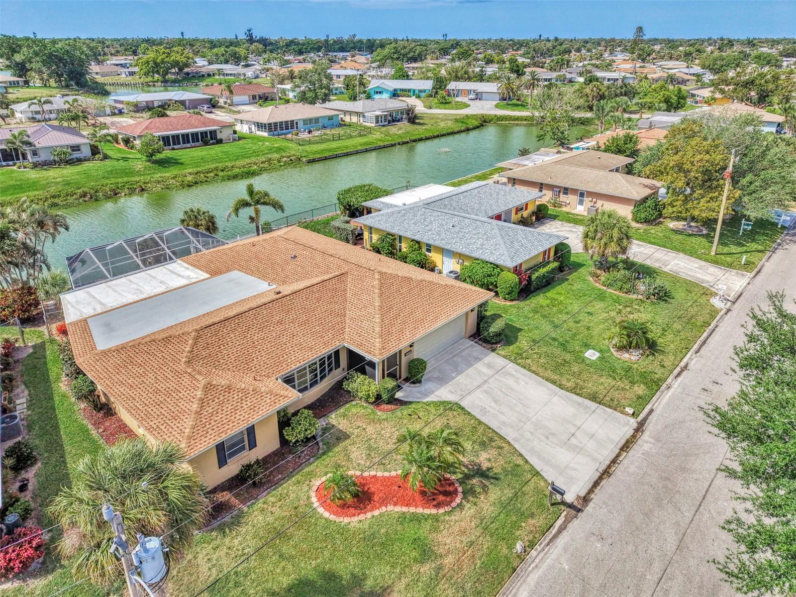 VENICE GARDENS - Residential