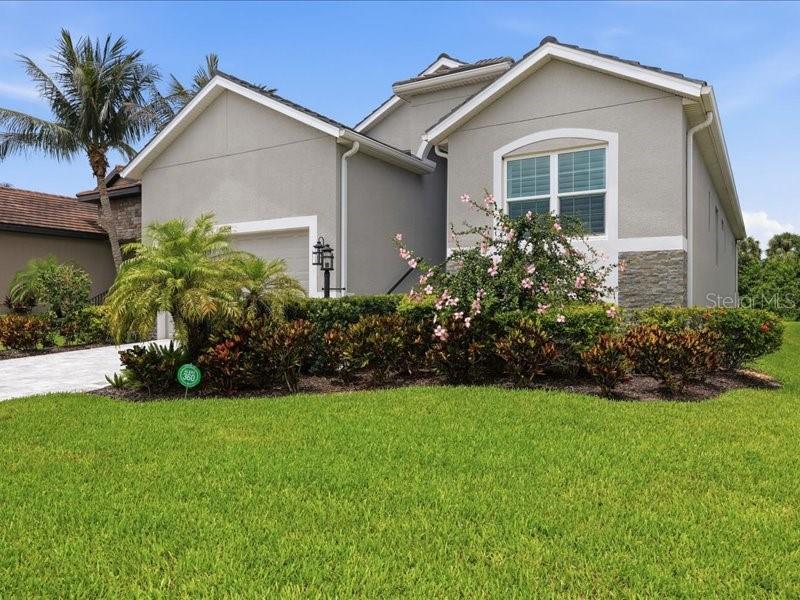 LEGENDS BAY - Residential Lease