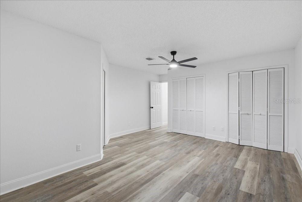 SPRING PINES VILLAS - Residential