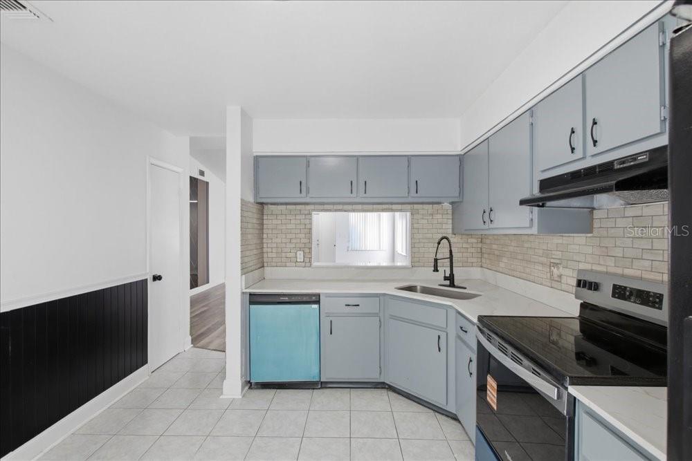 SPRING PINES VILLAS - Residential