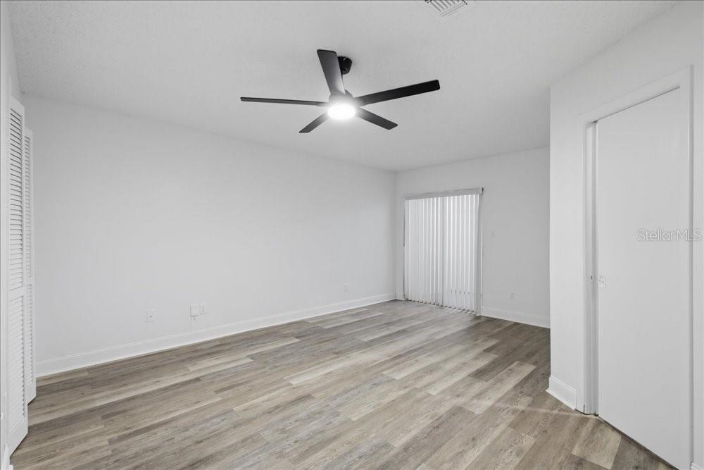 SPRING PINES VILLAS - Residential