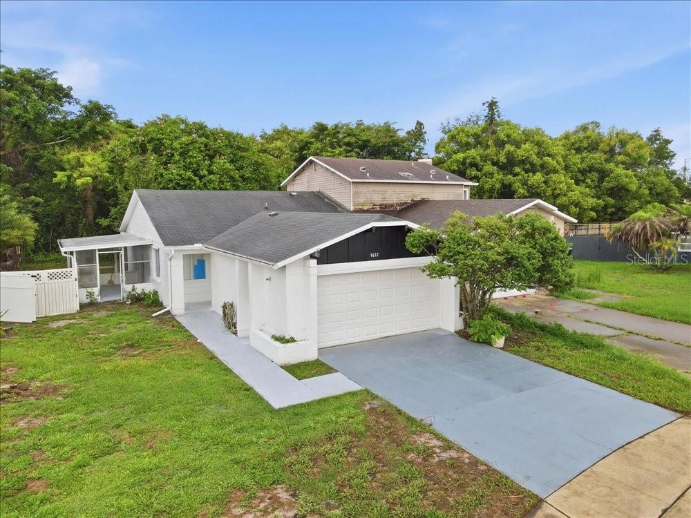 SPRING PINES VILLAS - Residential