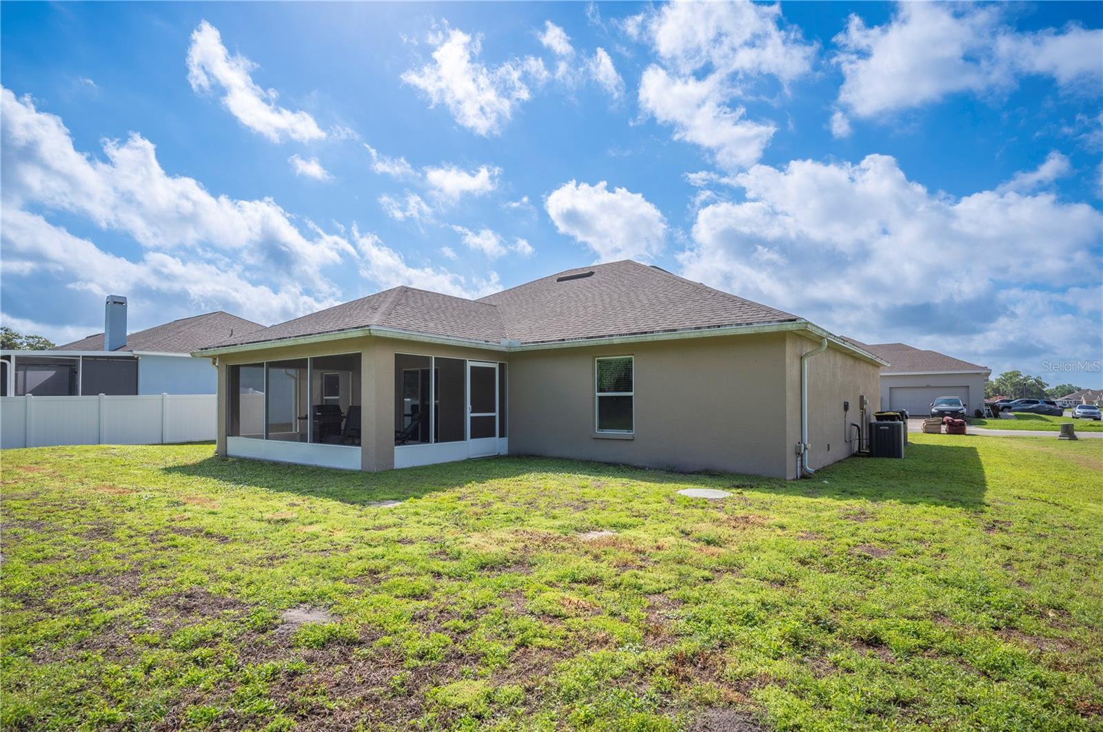 CREEKS XING EAST - Residential
