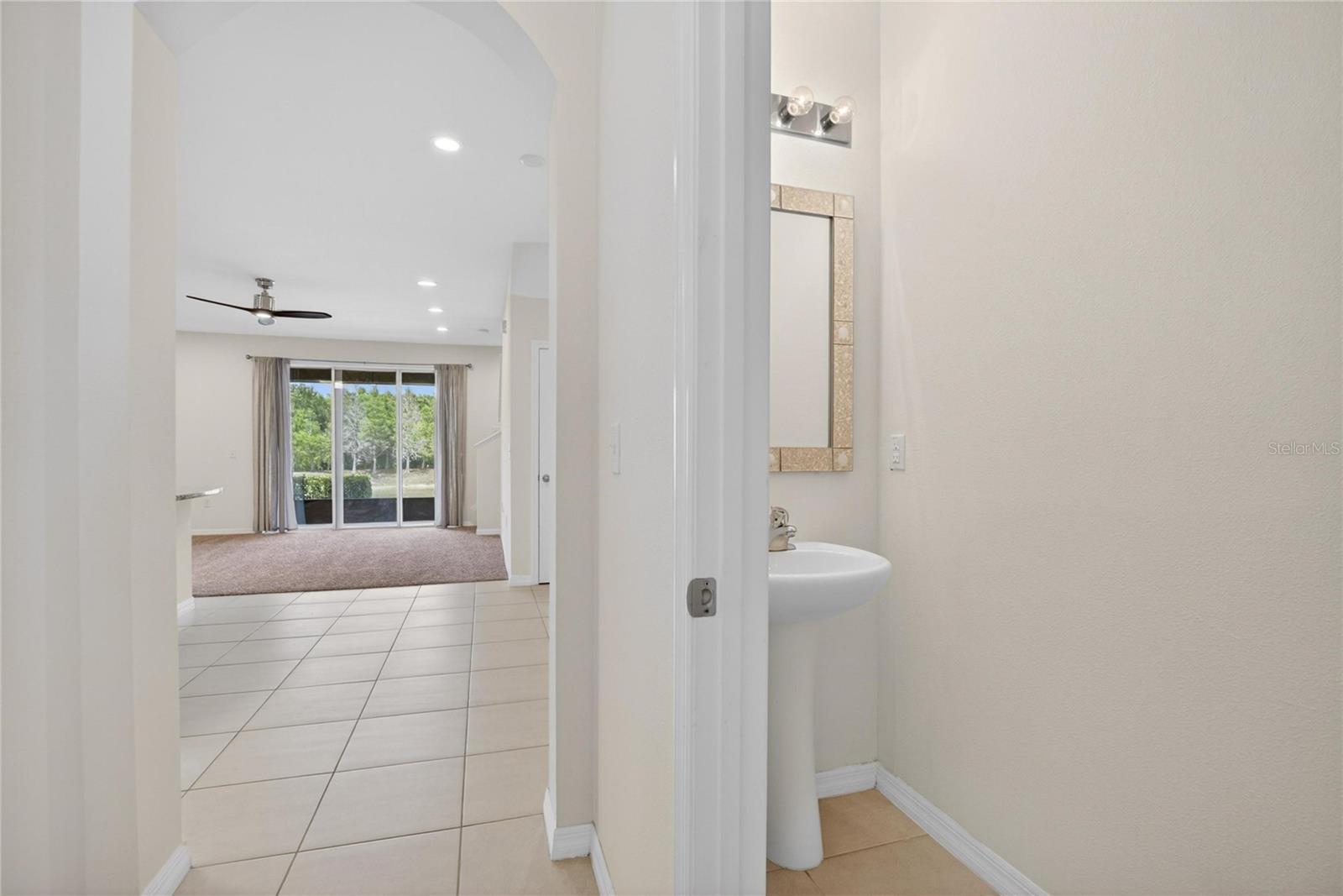 EAGLE PALM PH 4A - Residential Lease