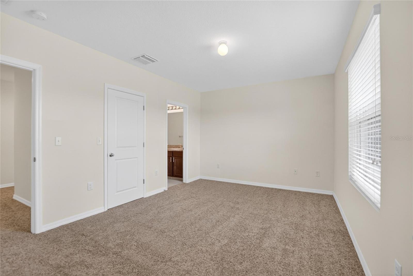 EAGLE PALM PH 4A - Residential Lease
