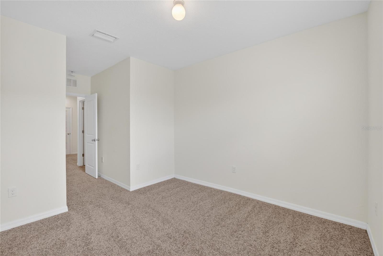 EAGLE PALM PH 4A - Residential Lease
