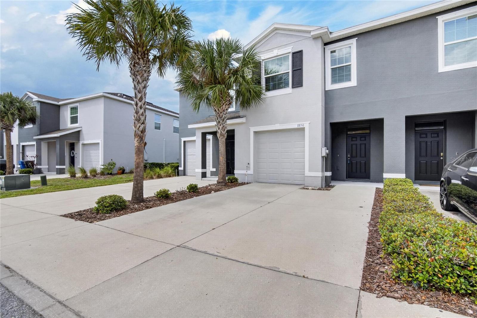 EAGLE PALM PH 4A - Residential Lease