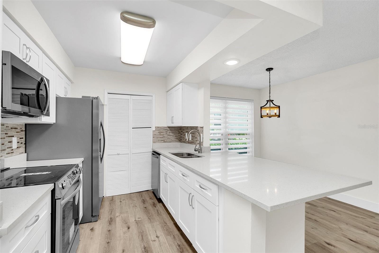 CASA PARK VILLAS PH 2 - Residential Lease