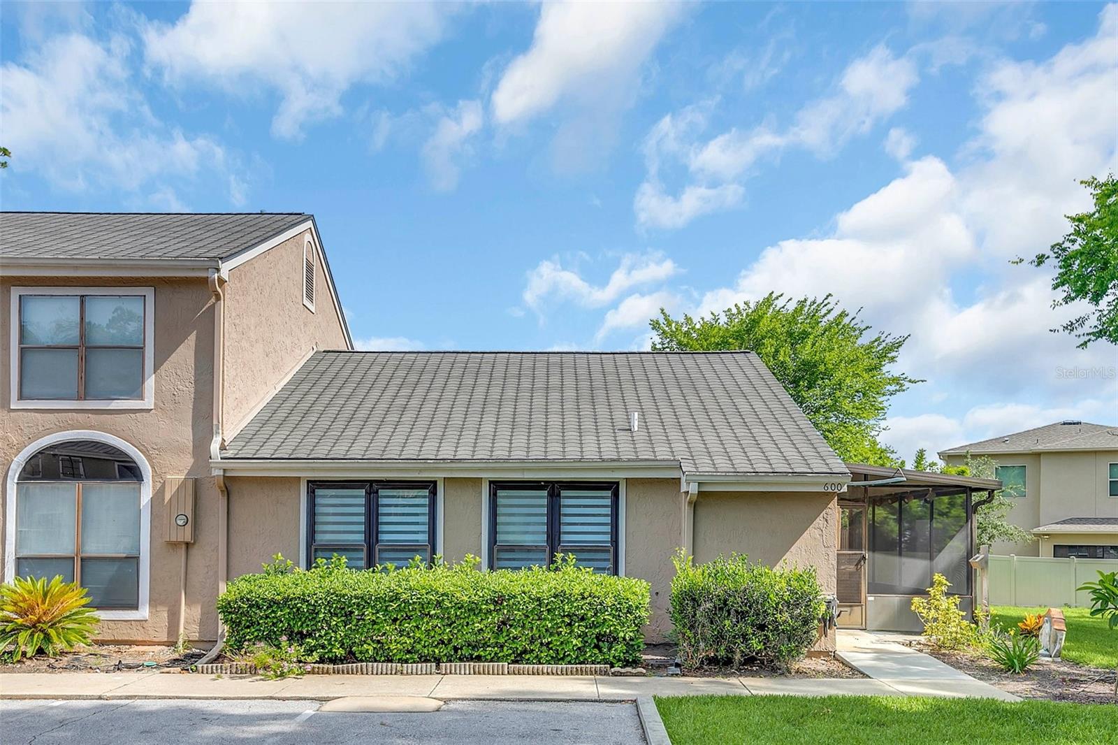 CASA PARK VILLAS PH 2 - Residential Lease