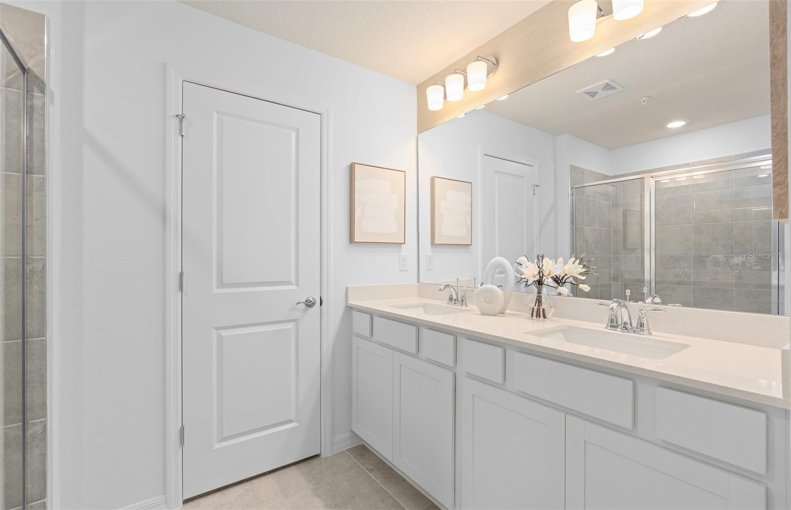 LAKEHAVEN ESTATES - Residential
