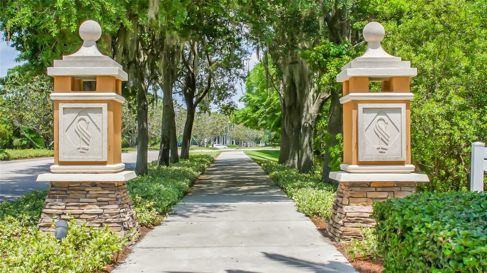 LAKEWOOD RANCH COUNTRY CLUB VILLAGE Q - Residential