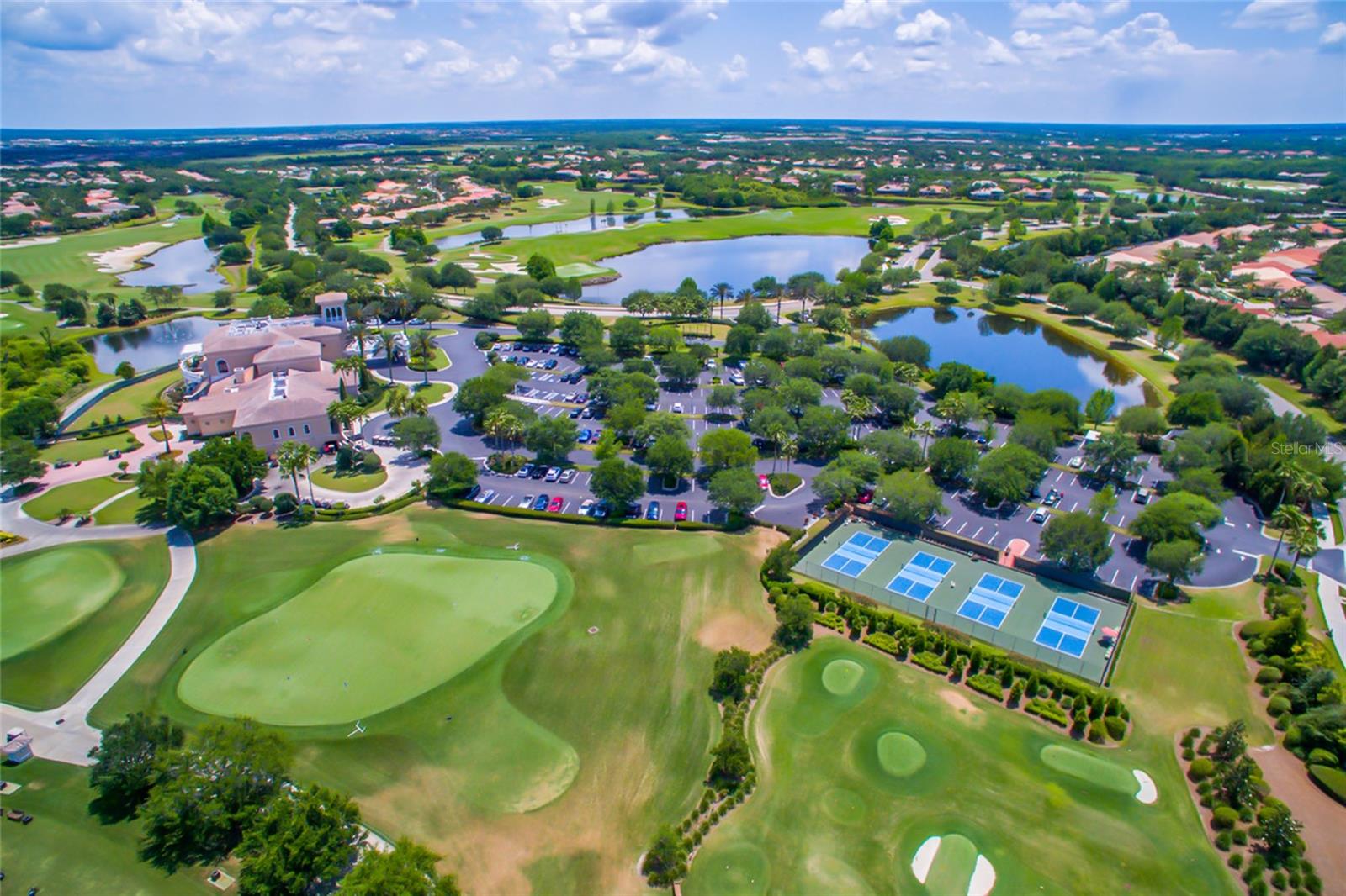 LAKEWOOD RANCH COUNTRY CLUB VILLAGE Q - Residential