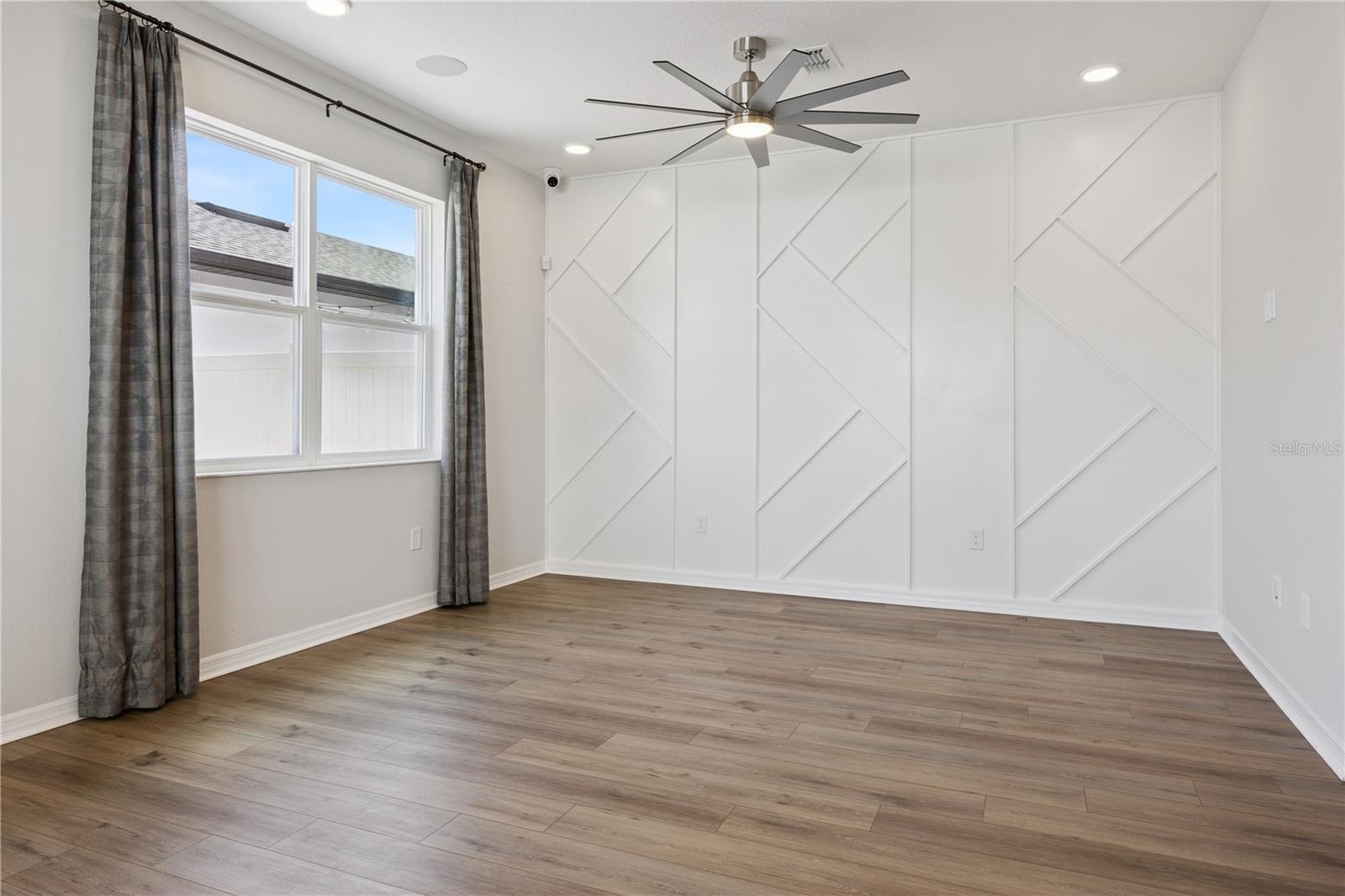 ENCORE/OVATION PH 4B SEC 19 - Residential Lease