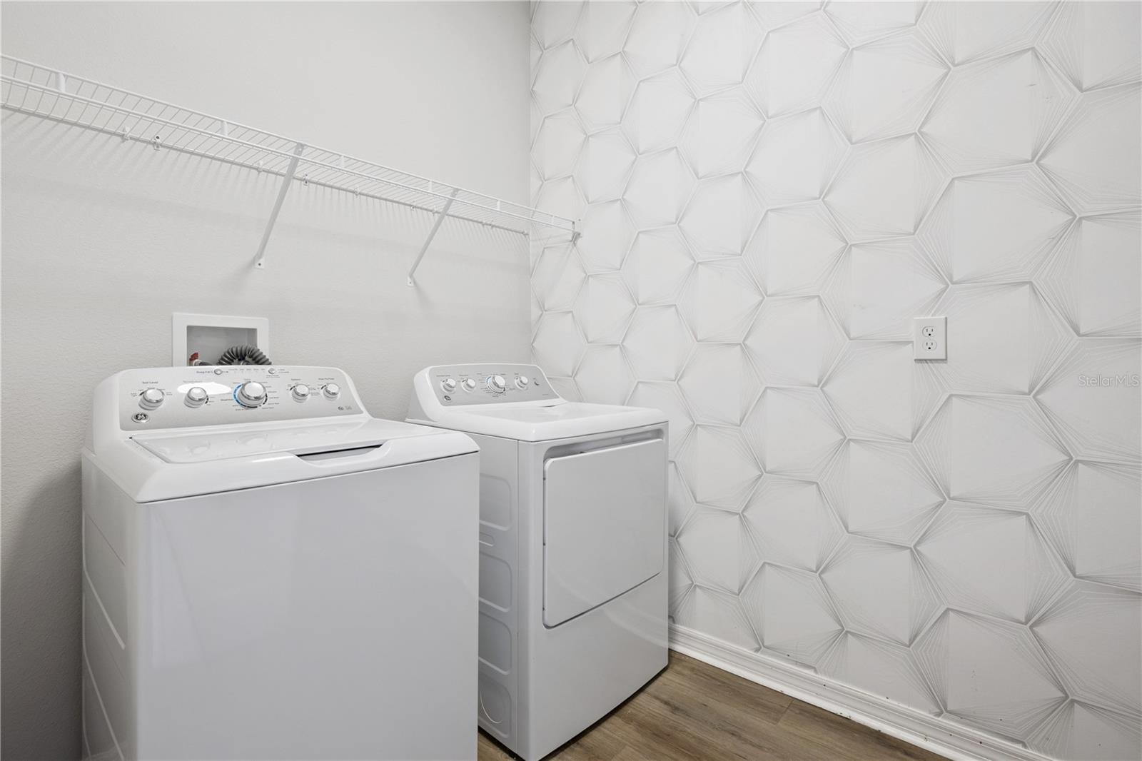 ENCORE/OVATION PH 4B SEC 19 - Residential Lease
