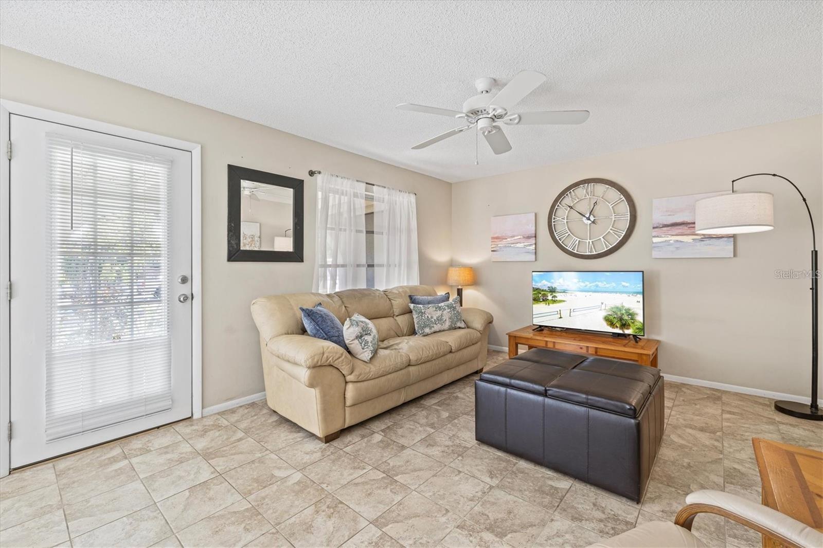 PHILLIPPI GARDENS - Residential Income