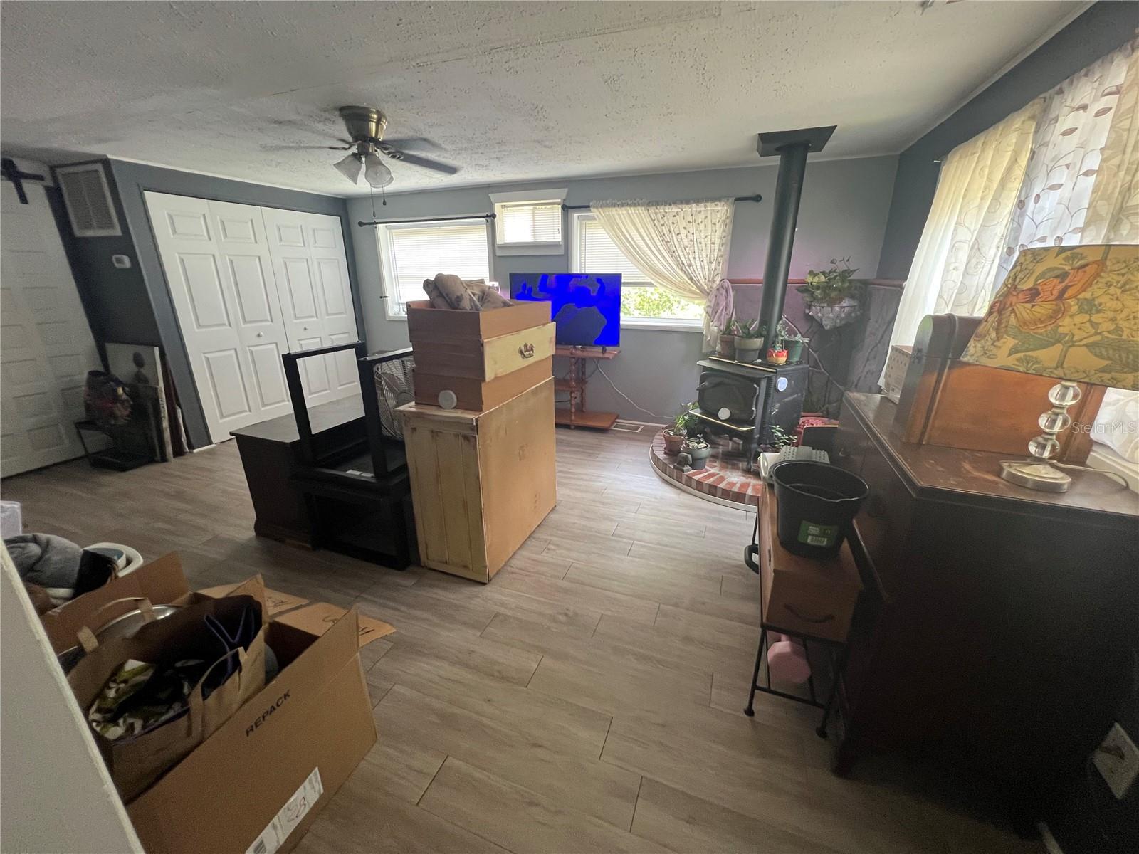 WHIPPOORWILL PARK - Residential Lease
