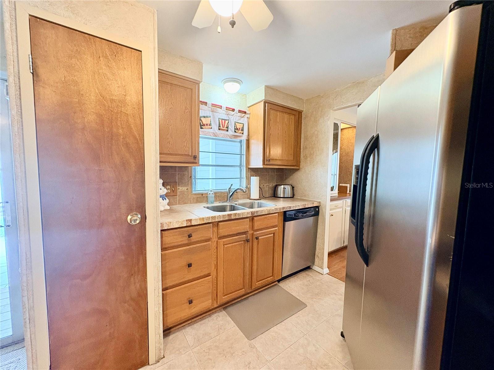 LAKE ARROWHEAD MOBILE VILLAGE PH 01 - Residential
