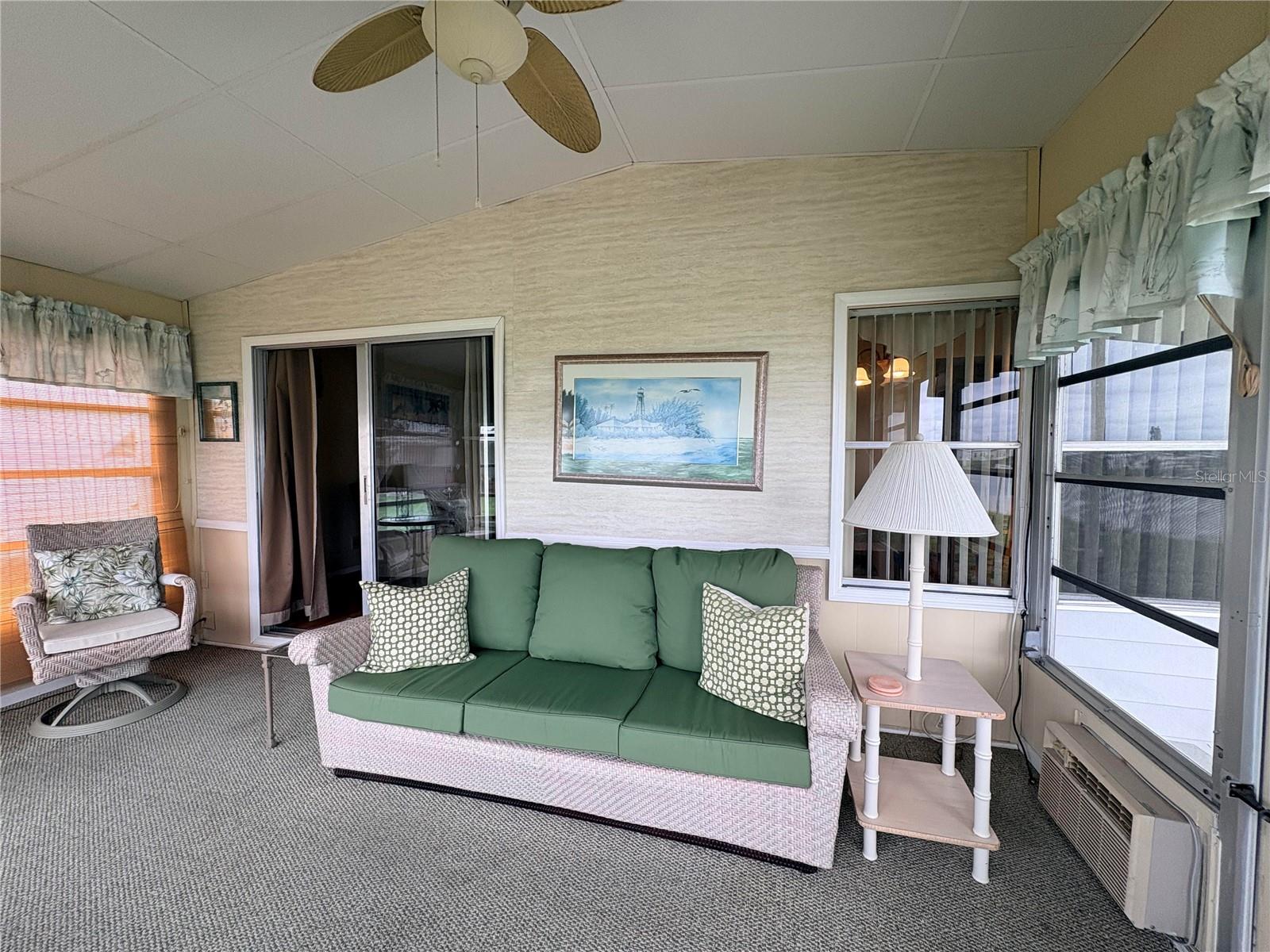 LAKE ARROWHEAD MOBILE VILLAGE PH 01 - Residential